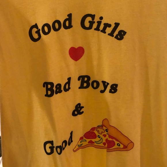 3/$25 sale! The Laundry Room muscle tee - Picture 3 of 5